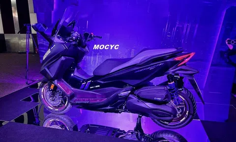 ‘Đàn em khủng long’ của Honda SH ra mắt phiên bản mới: Giá bán hấp dẫn khó tin, thiết kế ấn tượng