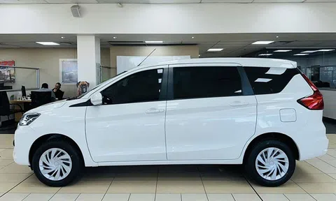 Tin xe hot 1/9: Mitsubishi Xpander ‘lép vế’ trước siêu phẩm MPV mới giá 292 triệu đồng của Toyota