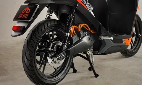 Tin xe trưa 23/10: Mẫu xe Việt Nam đẹp ngang Honda LEAD ra mắt với giá hấp dẫn, công nghệ như ô tô