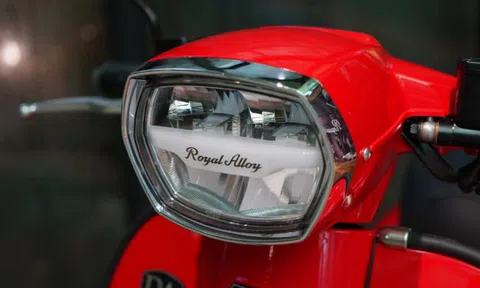 Đối thủ nặng ký mới của Honda SH ra mắt với giá bán cực hấp dẫn, thiết kế đẹp ‘không tì vết’