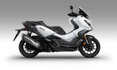 Tin xe 10/11: ‘Hoàng đế’ xe ga mới ra mắt với thiết kế đẹp và cá tính hơn Honda SH, trang bị khủng