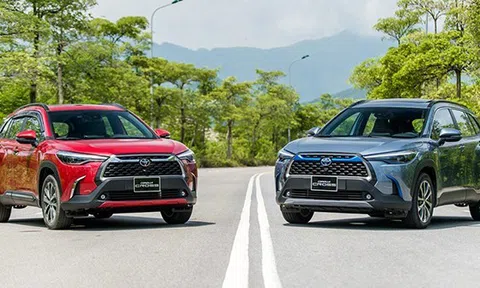 Tin xe 14/11: Giá Toyota Corolla Cross lăn bánh tháng 11 cực hấp dẫn, khách Việt mua ngay kẻo lỡ