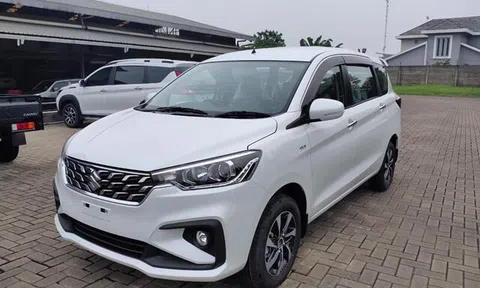 Tin xe trưa 2/1: Giảm sốc 130 triệu đồng, ‘kẻ hạ bệ Mitsubishi Xpander’ giá rẻ như Hyundai Grand i10