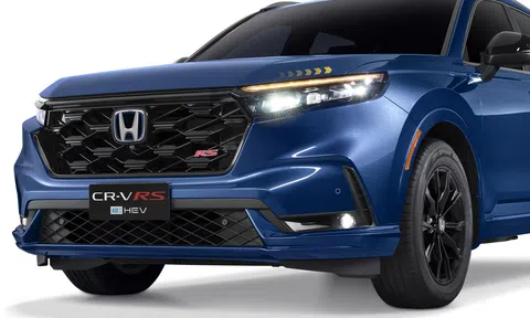 Tin xe hot 13/1: ‘Chơi tất tay’ với Mazda CX-5, Honda CR-V hybrid công bố giá bán siêu hấp dẫn