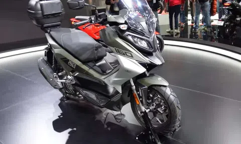 Tin xe hot 28/1: ‘Kẻ huỷ diệt Honda Air Blade 160’ ra mắt giá 33 triệu đồng, trang bị ngang cơ SH