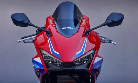 ‘Vua côn tay’ mới của Honda ra mắt: Đẳng cấp vượt xa Yamaha Exciter, mạnh gấp 3 Winner X, giá 'mềm'