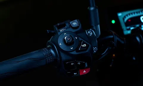 Tin xe trưa 1/4: ‘Vua côn tay’ Yamaha xịn hơn Exciter ra mắt, thiết kế lu mờ Honda Winner X, giá mềm