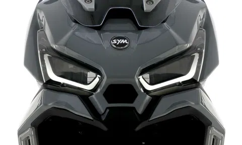 Quên Honda Air Blade đi, ‘vua tay ga 150cc’ mới ra mắt với giá 49 triệu đồng, có ABS kênh đôi như SH