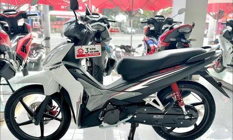 Tin xe trưa 28/4: Honda Wave RSX giảm giá cực mạnh, rẻ hơn nhiều so với Future và Wave Alpha