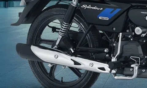 Tin xe 3/5: Ra mắt ‘Vua côn tay giá rẻ’ chỉ 37 triệu đồng, hot hơn Yamaha Exciter và Honda Winner X