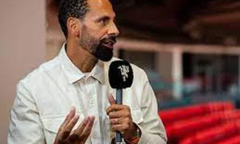 Ferdinand: 'Man City ngỡ ngàng khi mất nhân tố chủ chốt vào tay Man Utd'
