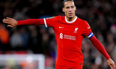 Van Dijk theo chân Klopp rời Liverpool?