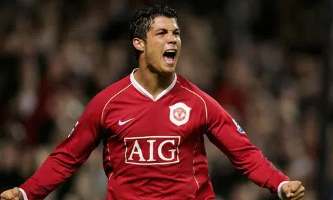 Đội hình trong mơ của Hojlund: Ronaldo có mặt