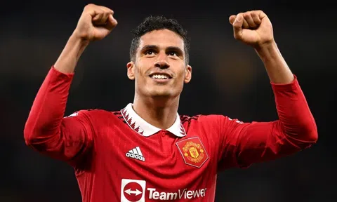 Al Nassr chi đậm, quyết mua bằng được Varane