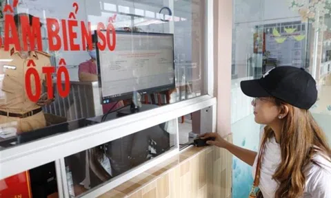 Những chính sách mới về ô tô xe máy áp dụng từ tháng 10/2023, các chủ xe cần nắm rõ