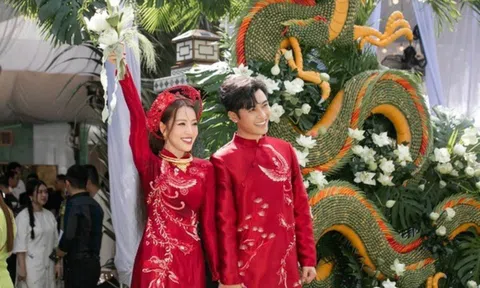 Hậu đám cưới lần 4, Puka đăng tâm thư nói rõ tin đồn mỗi thiệp cưới chỉ đi một người, khách mời không được quay phim chụp hình