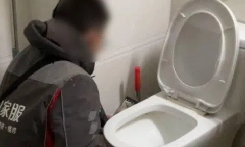 Cặp đôi kinh hoàng phát hiện uống nước toilet suốt 6 tháng