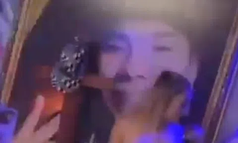 Đám tang cuồng nhiệt nhất thế giới, mời cả vũ công đến nhảy, bắn pháo hoa như mừng năm mới