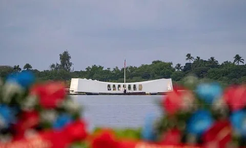 Người sống sót cuối cùng trên tàu USS Arizona kể lại 'ngày khủng khiếp' tại trận Trân Châu Cảng cách đây 82 năm