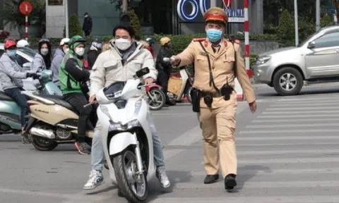 Phạt đến 5 triệu đồng đối với tài xế không nhường đường trong trường hợp này?