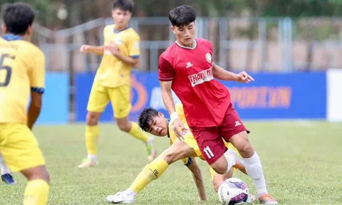 HLV Troussier gọi 'hot boy' giải trẻ lên U23 Việt Nam