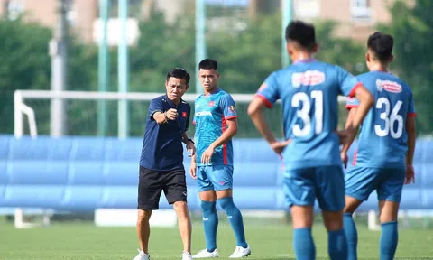 HLV Hoàng Anh Tuấn nói lời gan ruột về ĐT Olympic Việt Nam