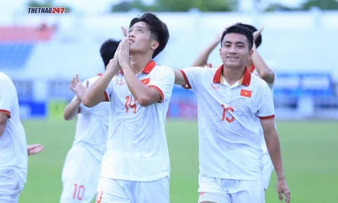 VIDEO: Quốc Việt lập cú đúp siêu phẩm, nhấn chìm đối thủ tại Asiad 2023