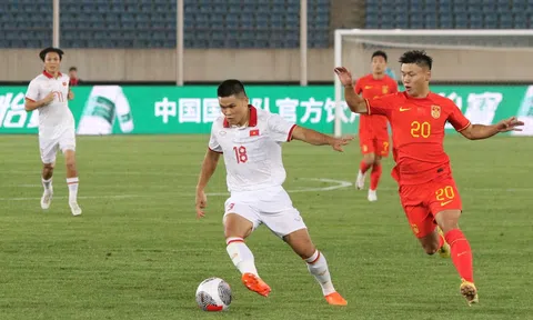 Đội nhà thắng, CĐV Trung Quốc bất ngờ khen ĐT Việt Nam