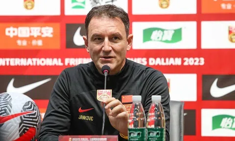 HLV Trung Quốc: 'Chúng tôi đã nghiên cứu kỹ và tự tin thắng Việt Nam'