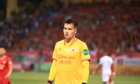 Filip Nguyễn 'bắn tín hiệu' đến NHM bóng đá Việt Nam