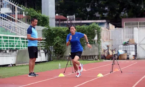 Các trọng tài nữ và trọng tài futsal đăng ký FIFA 2024 hoàn thành bài kiểm tra thể lực