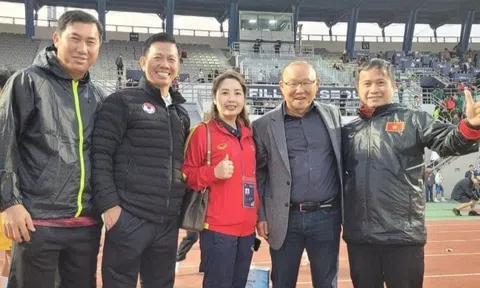 HLV Park Hang Seo xuất hiện ở trận đấu của Việt Nam với Hàn Quốc