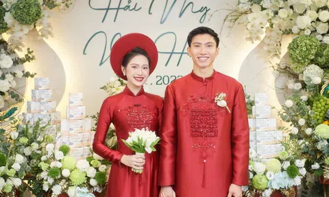 Chùm ảnh: Đoàn Văn Hậu mang sính lễ đến rước cô dâu Doãn Hải My