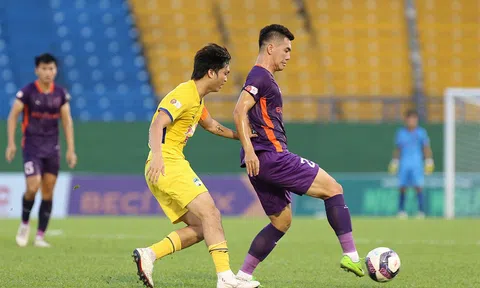 Lịch thi đấu bóng đá hôm nay 3/12: Hấp dẫn vòng 4 V-League