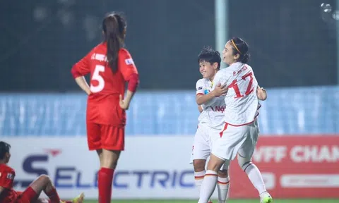 'Sát thủ' ĐT Việt Nam lập hat-trick giúp CLB đại thắng