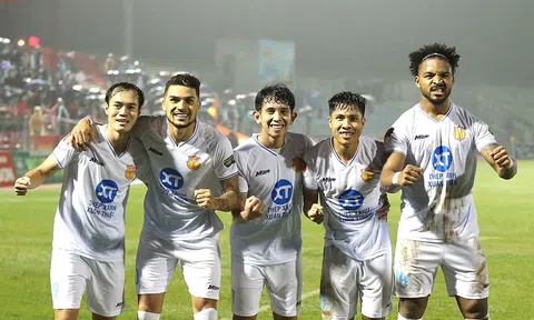 'Đại gia V-League' nhận một loạt tin vui trước thềm đại chiến CAHN