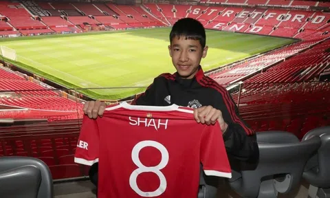 Cầu thủ gốc Việt thi đấu cho đội trẻ Manchester United