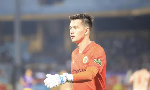 Filip Nguyễn đăng trạng thái về hành vi thô bạo ở V-League
