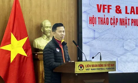 HLV Hoàng Anh Tuấn dự hội thảo bóng đá trẻ La Liga