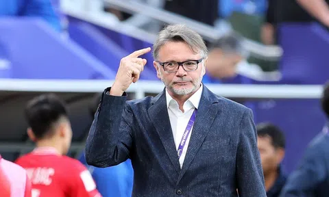 Chuyên gia đọc chiến thuật của HLV Troussier ở trận Việt Nam vs Nhật Bản
