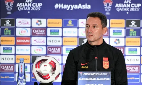 HLV Trung Quốc nói gì trước viễn cảnh bị loại từ vòng bảng Asian Cup?