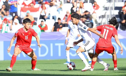'Hung thần' của ĐT Việt Nam đón tin không thể tuyệt vời hơn