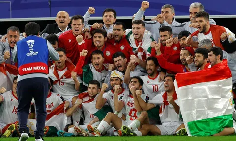 Hạ UAE trên chấm 11m, Tajikistan giành vé lịch sử vào tứ kết