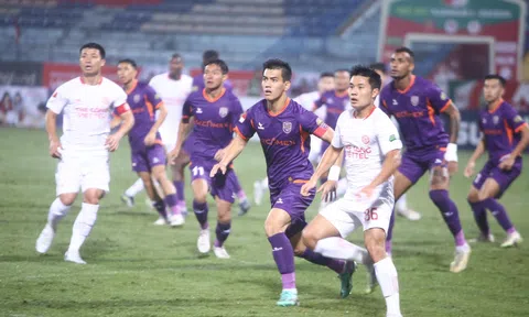 VAR khiến Thể Công - Viettel thua đau Bình Dương