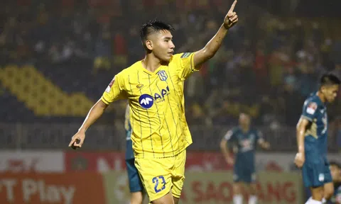 Sao U23 Việt Nam báo tin cực vui cho SLNA
