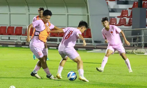 Video: U16 Việt Nam hoàn thành kế hoạch đả bại Campuchia