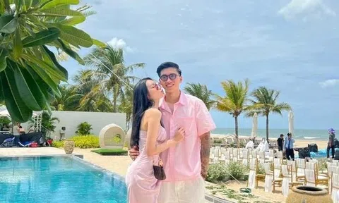 Đoàn Văn Hậu có hành động đầy đáng yêu dành cho Doãn Hải My, biểu cảm của 'nửa kia' gây chú ý