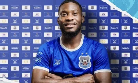 Vừa đón sao nhập tịch, tuyển Campuchia nhận tin không vui từ FIFA