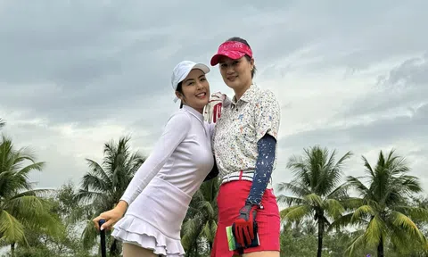 Cựu hoa khôi bóng chuyền Kim Huệ đọ sắc cùng hoa hậu Ngọc Hân trên sân golf