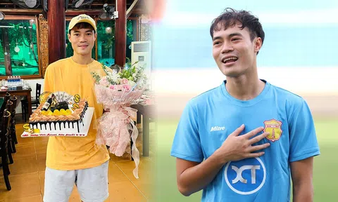 Kinh doanh giỏi, chơi bóng hay, nổi tiếng nhưng Văn Toàn vẫn 'nợ mẹ' một điều